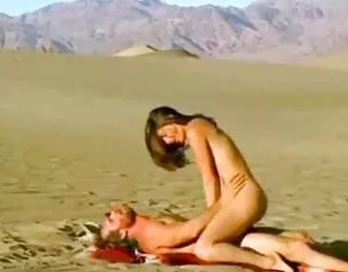 Excellente conduite avec branlette finition video cochonne x