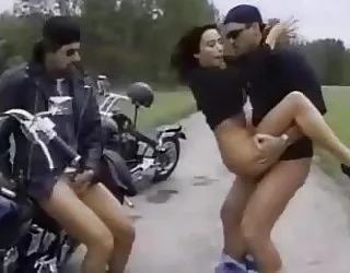 Erika bella gangbang mature et salope