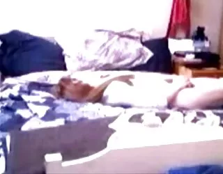 Rapide percée cachée masturbation salope partouze