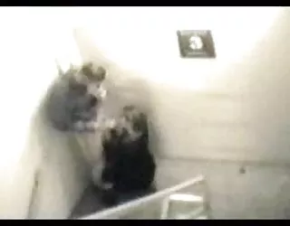 Le sexe en public - pris la caméra de sécurité 001 film porno francais gratuit