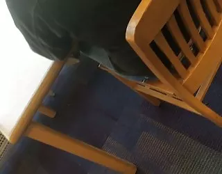 Le sperme sur la jeune fille anus femme