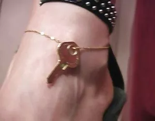 La chasteté taquiner grosse femme chaude