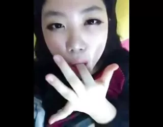 Coréen teen masturbation fille toute nue porno