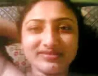 Desi bengali musulmane femme dolly tromperie dhaka jeune pute asiatique