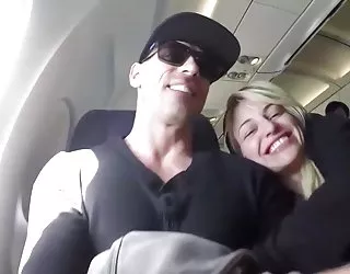 Publics de l'avion fellation vidéos de porno