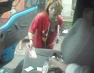 Les ventes de la jeune fille dans la rue francaise video porno