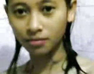 Indonésie - les cancers de mandi filles sexiste nu