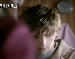 Les célébrités clignotant seins, de sorte que vous pouvez les sucer! sexe xxx