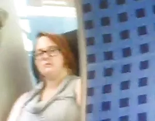 Elle me masturber dans le train sex x gratuit