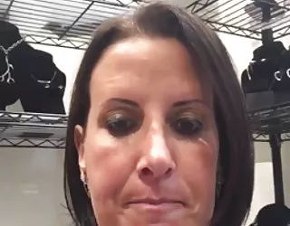 Fin de l'appel: ashley mature salope