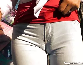 Grand sans culotte!!! gros seins naturels, sans soutien-gorge! incroyable vidéos porno x