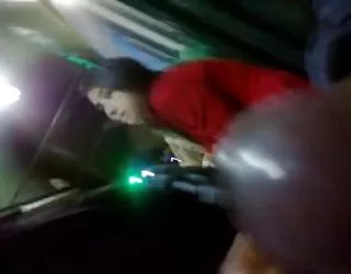 Flash regarde (elle) black grosse salope