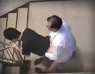 Putain d'entrée (japon) grosse salope francaise