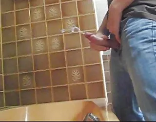 La grande finit - n'est pas finit, et finit et finit par une énorme fontaine film pornno