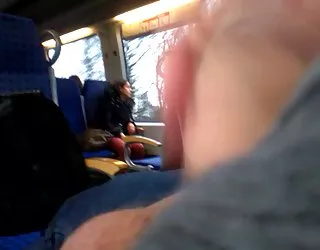 Traîne flash pour une adolescente video x hard