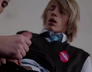 Les élèves branlé et de la poudrerie de jung salope sex video