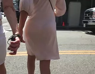 Voir travers les sexy de la robe video de sexe