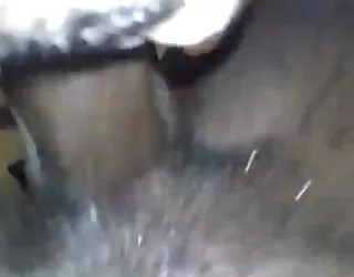 Le nègre de la reine sur ma bite porno video gratuit