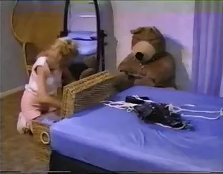 Lui-même surprise de la servitude (bis) video x vieille