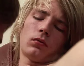 Mignon trou tâtait 2 film gratuit de cul