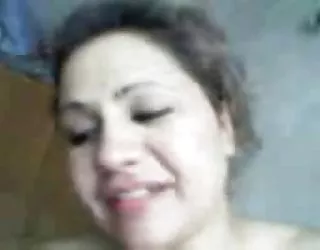 Arabe belle femme branleur son mari mamie salope