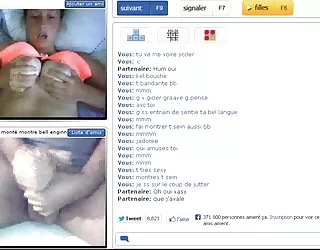 Le chat: une bonne éjac sur ses seins et la bouche porno tres hot