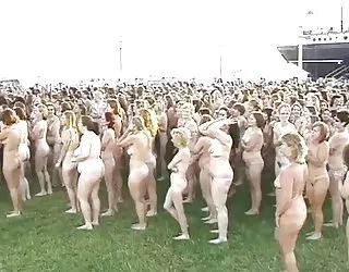 5000 nues faa-2 de la séance photo porno du cul