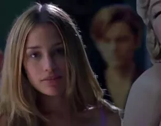 Piper perabo bar coyote ugly (sans les étoiles) porno mature chaude