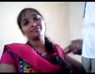 La jeune fille de faire la queue dans sa classe de la bouche film gratuit cul