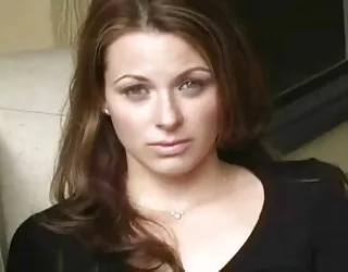 Mignon et innocent video footjob